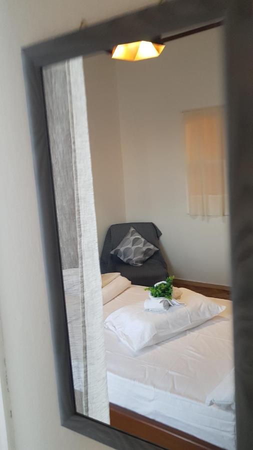 Gina'S Apartment Θεσσαλονίκη Εξωτερικό φωτογραφία