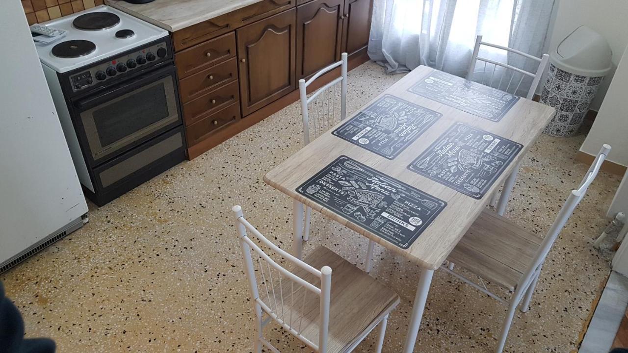 Gina'S Apartment Θεσσαλονίκη Εξωτερικό φωτογραφία