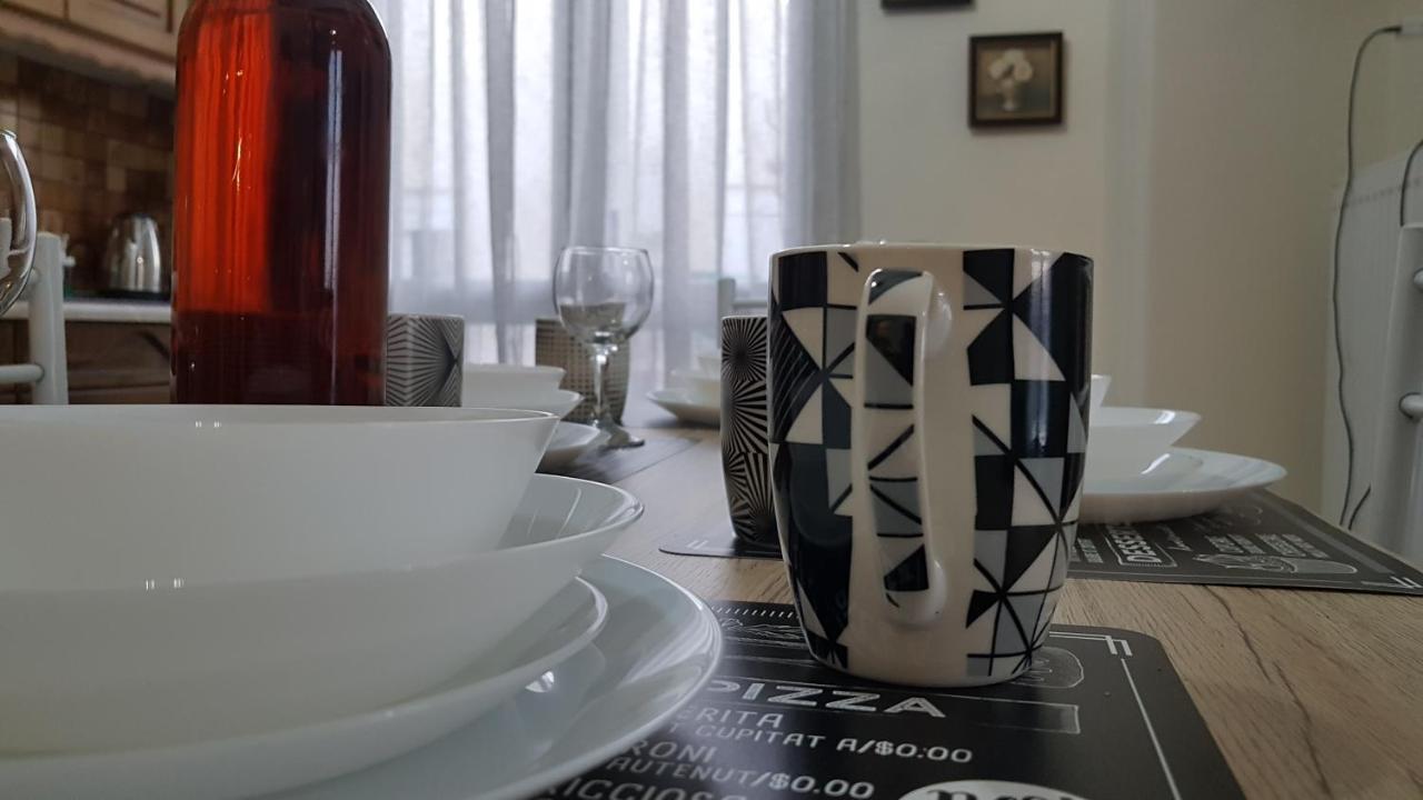 Gina'S Apartment Θεσσαλονίκη Εξωτερικό φωτογραφία